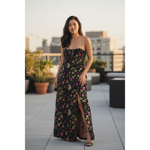 Lulus Dresses & Skirts - Lulus Midi Dress Women Medium Make a Move Black Satin Floral Jacquard Strapless